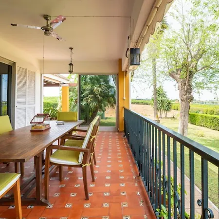 بيت للعطل Con Piscina Junto A Sevilla