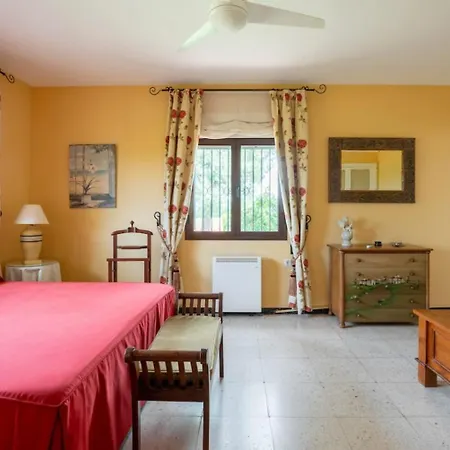 بيت للعطل Con Piscina Junto A Sevilla *